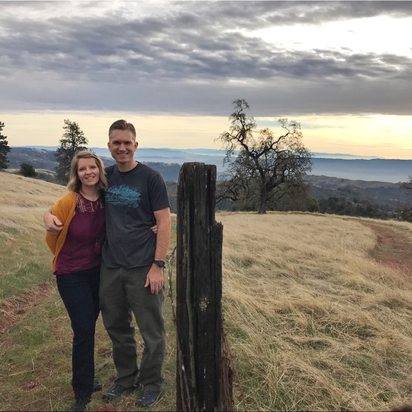 Meet your Posher! - Picture 2 of 3